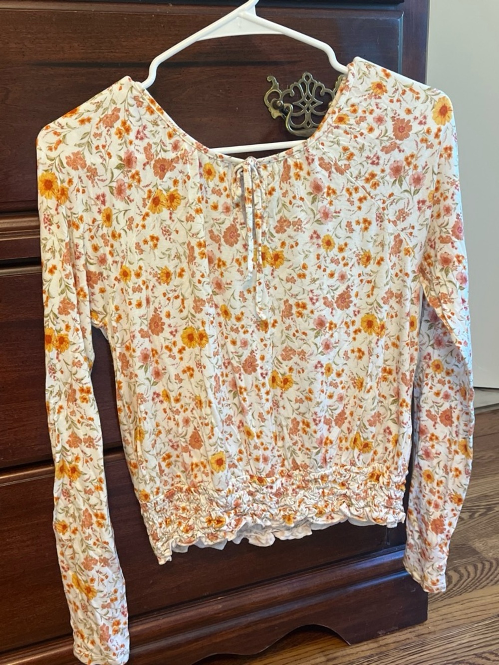 American Eagle Outfitters Cream Floral Long-Sleeve Smocked Hem Top